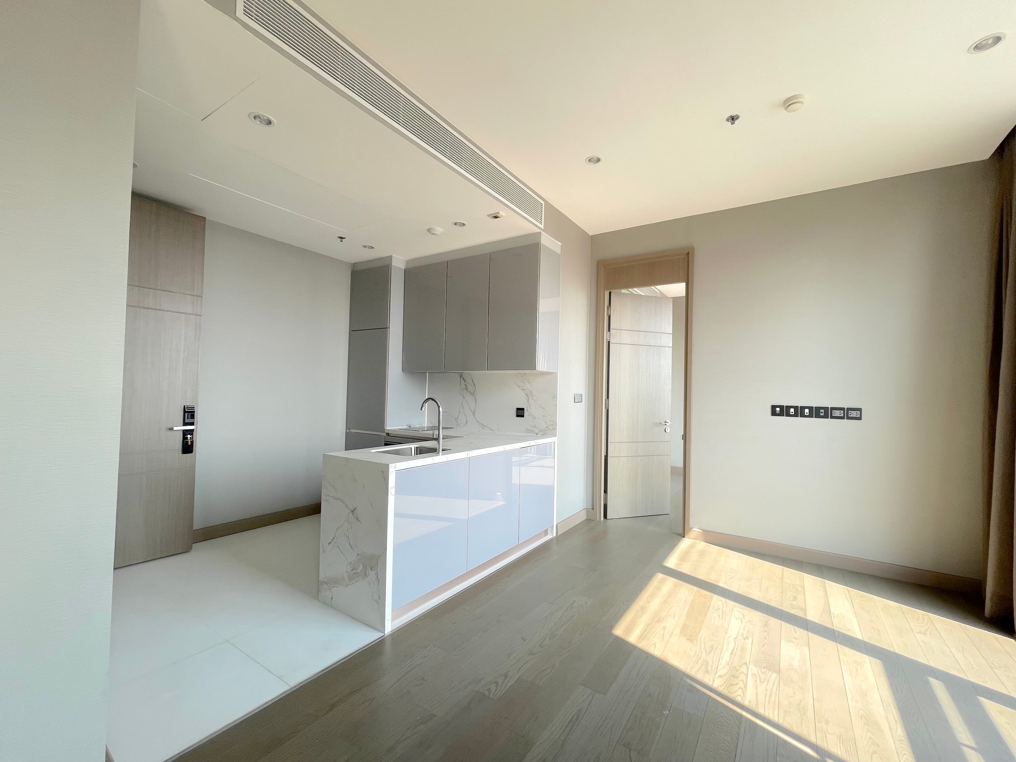 ขาย คอนโด THE ESSE at SINGHA COMPLEX · 1 ห้องนอน · 48.72 ตร.ม.