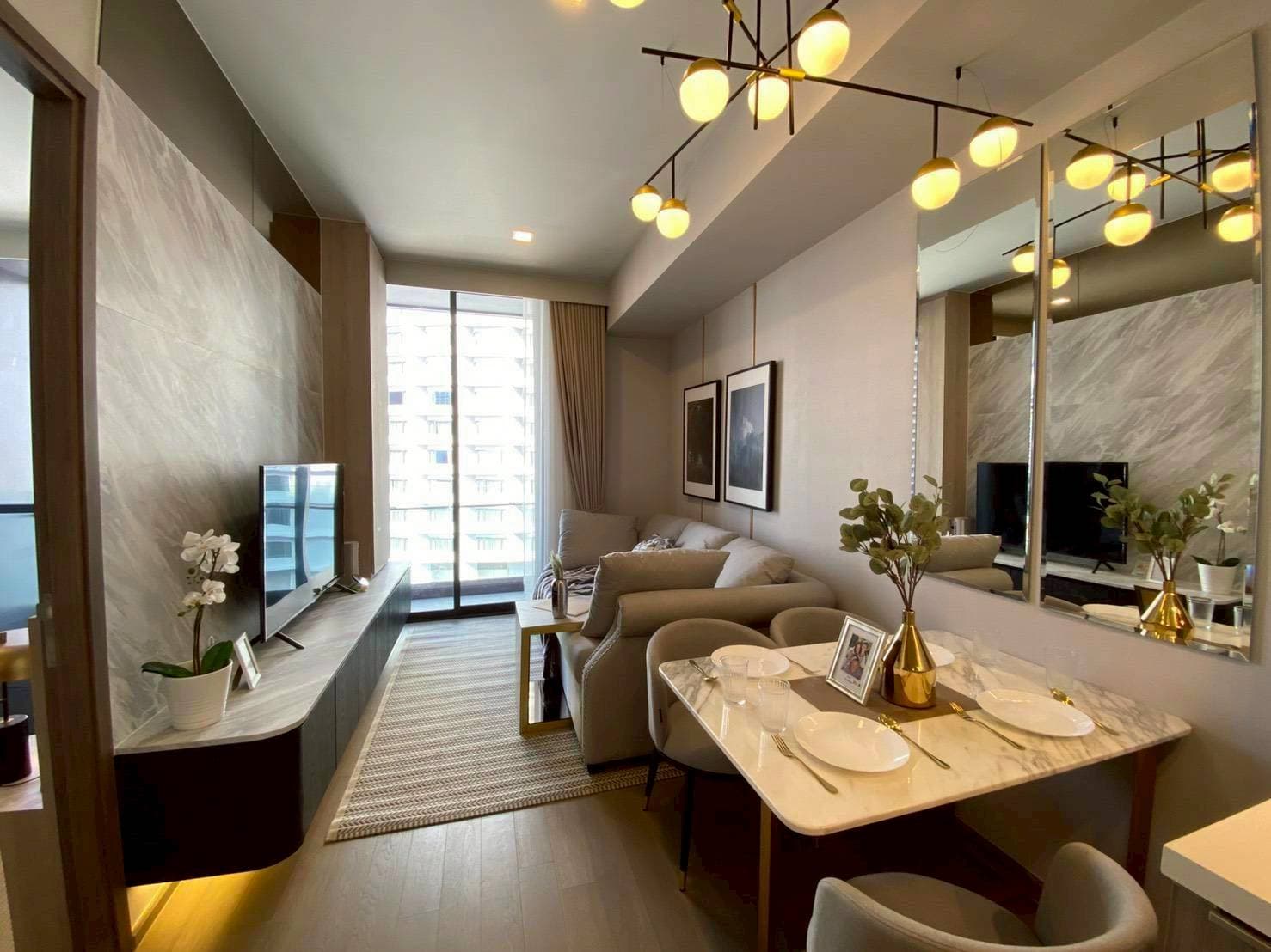 ขาย/เช่า คอนโด Celes Asoke · 1 ห้องนอน · 50.16 ตร.ม.