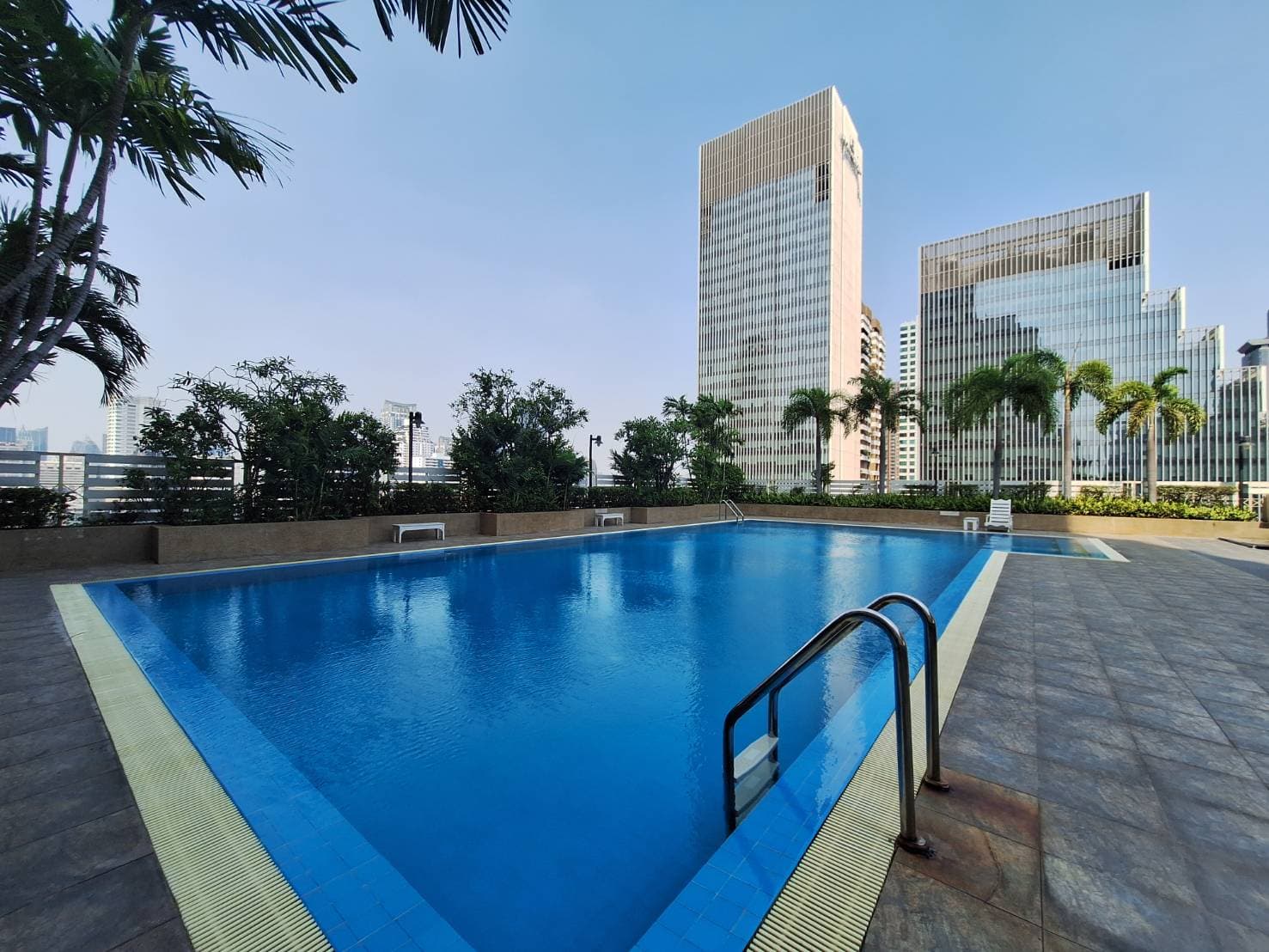 ให้เช่า คอนโด Grand Park View Asoke · 1 ห้องนอน · 42 ตร.ม.