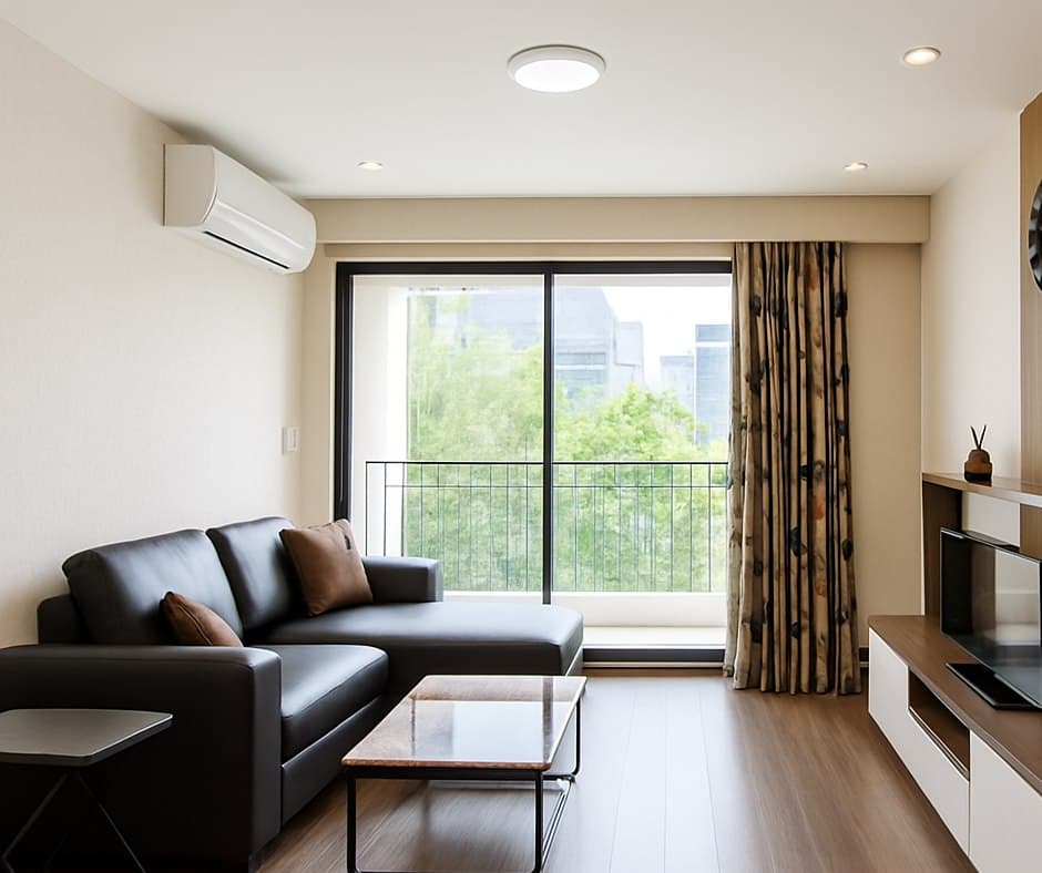 ขาย คอนโด Silom City Resort · 2 ห้องนอน · 122.32 ตร.ม.