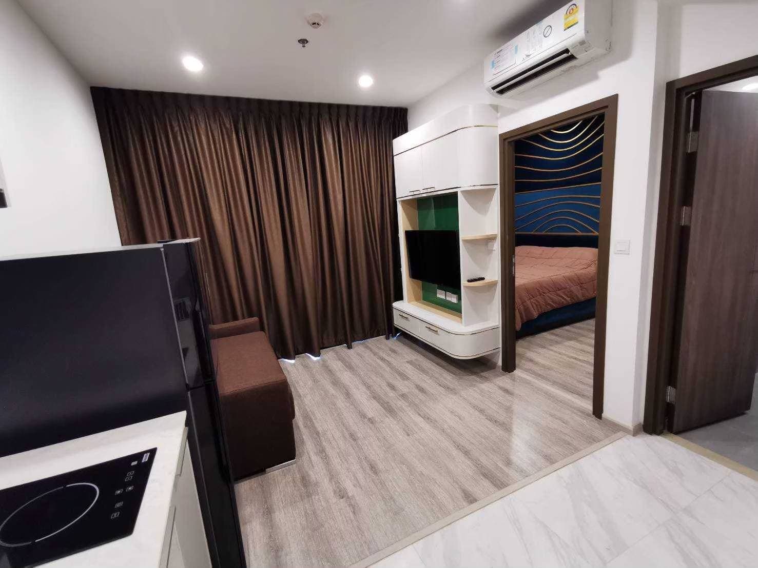 ขาย/เช่า คอนโด Ideo Mobi Asoke · 1 ห้องนอน · 33 ตร.ม.