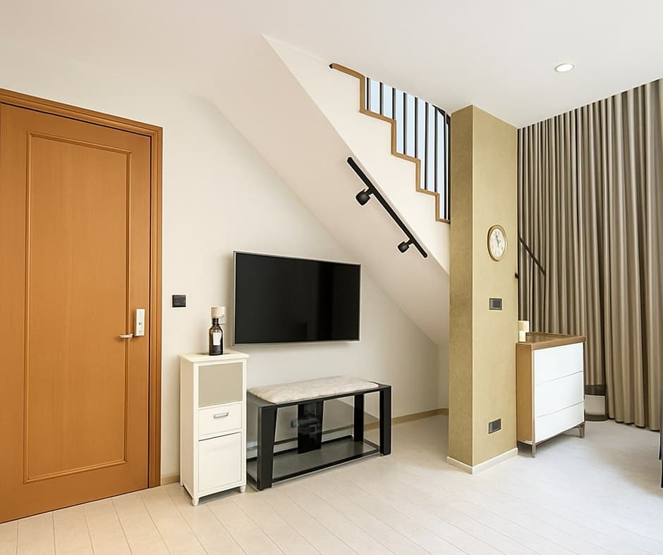 The Emporio Place · 1 Bed Condo, 90 sqm, for Rent
