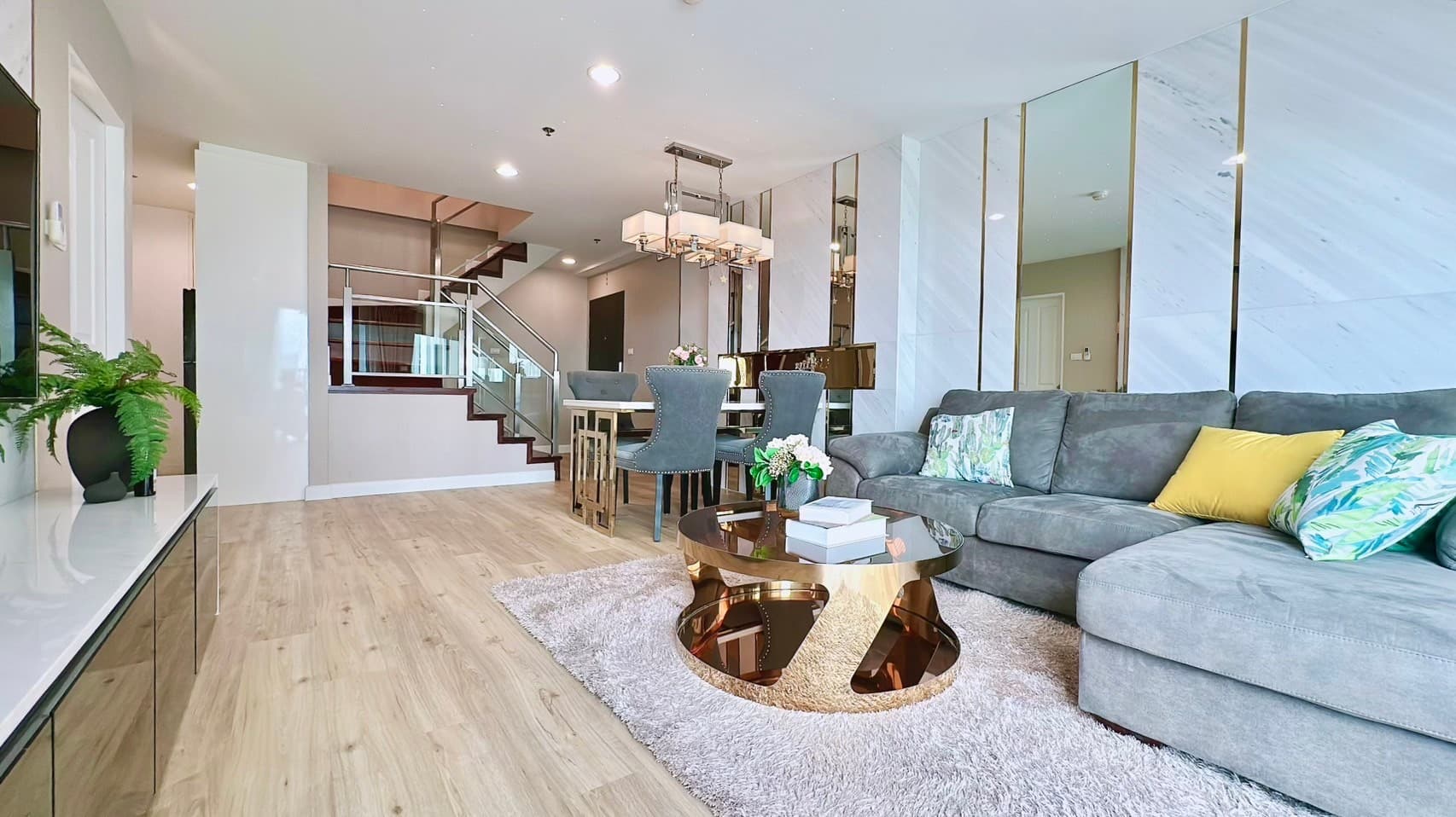 ขาย/เช่า คอนโด Belle Grand Rama 9 · 3 ห้องนอน · 108.18 ตร.ม.