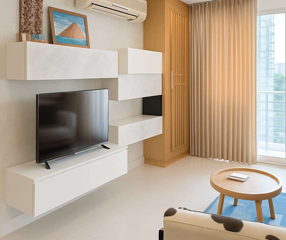 Serene Place · 2 Beds Condo, 79 sqm, for Sale or Rent