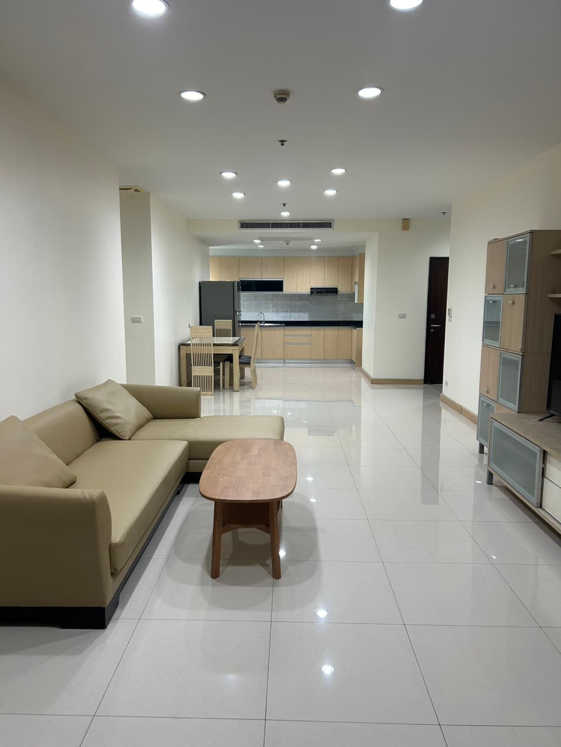 Noble Ora Thonglor · 2 Beds Condo, 140 sqm, for Sale or Rent