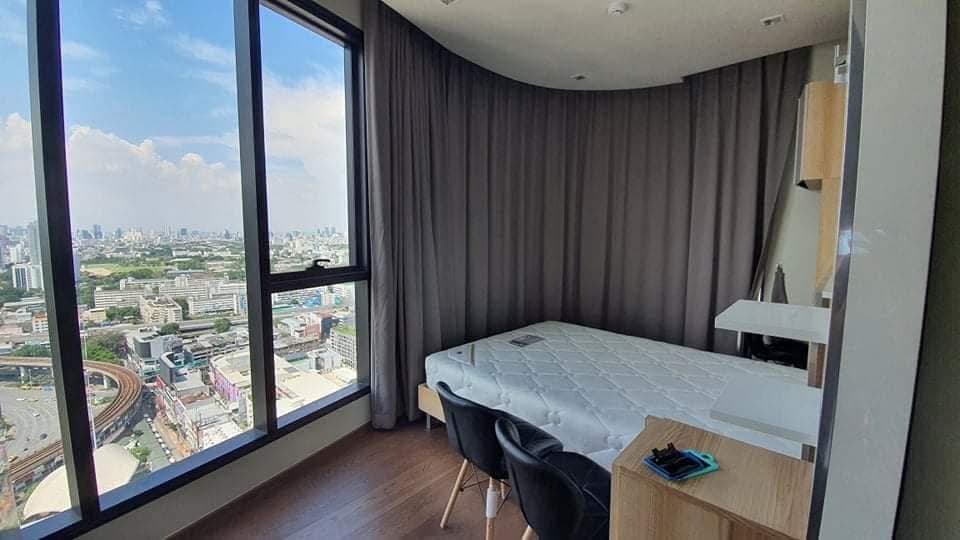 Ideo Q Victory · 2 Beds Condo, 44 sqm, for Rent
