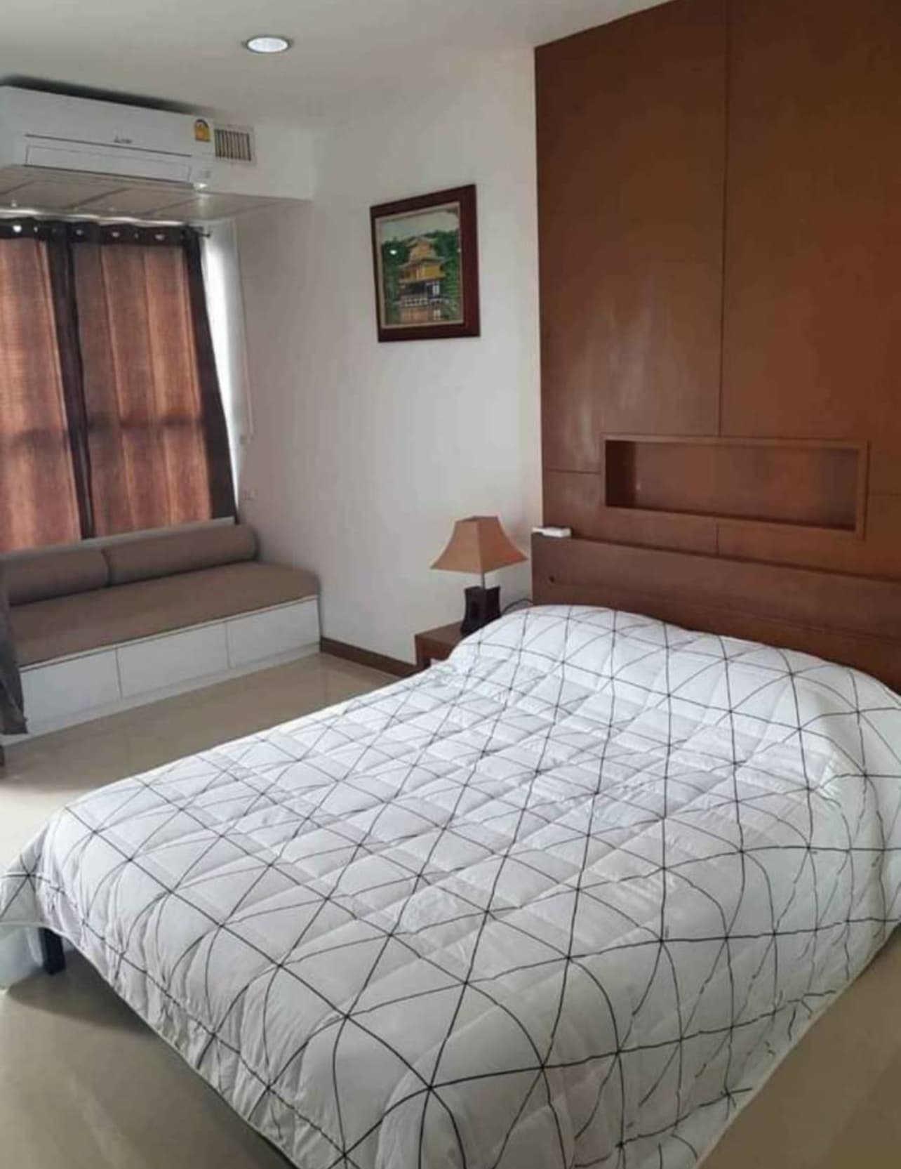 ขาย/เช่า คอนโด The Address Siam · 1 ห้องนอน · 41.47 ตร.ม.