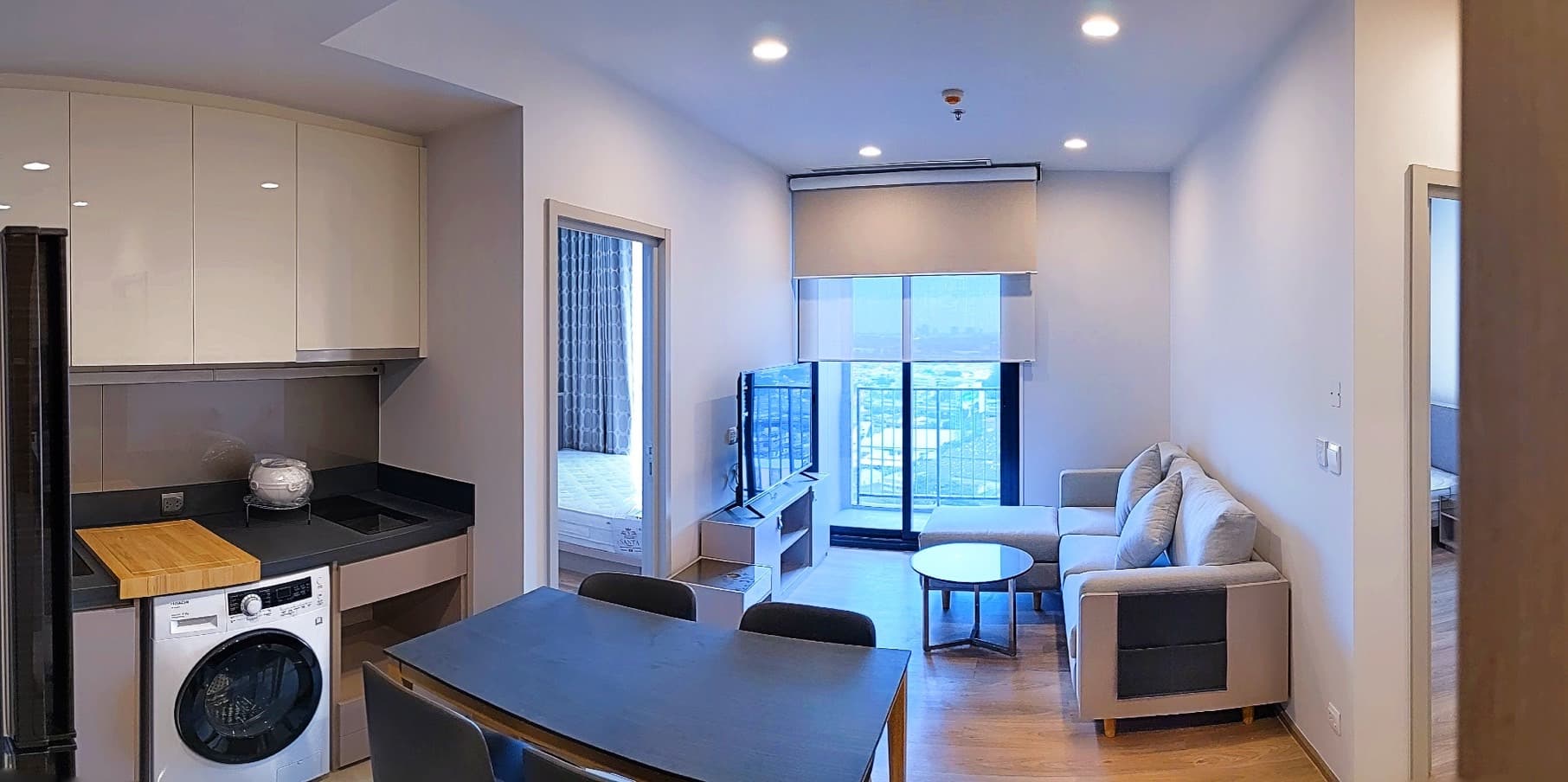 Oka Haus Sukhumvit 36 · 2 Beds Condo, 50 sqm, for Rent
