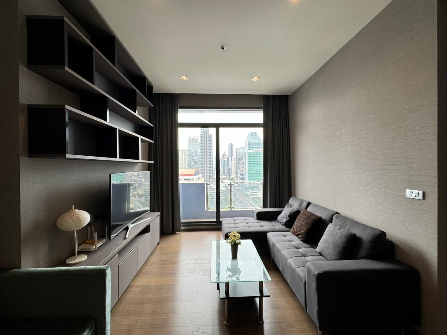 ขาย คอนโด The Diplomat Sathorn · 2 ห้องนอน · 78 ตร.ม.