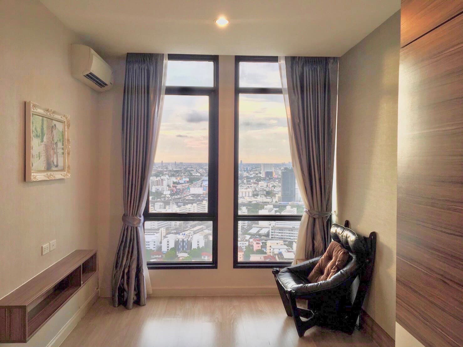 ขาย/เช่า คอนโด The Clover Thonglor · 1 ห้องนอน · 36 ตร.ม.
