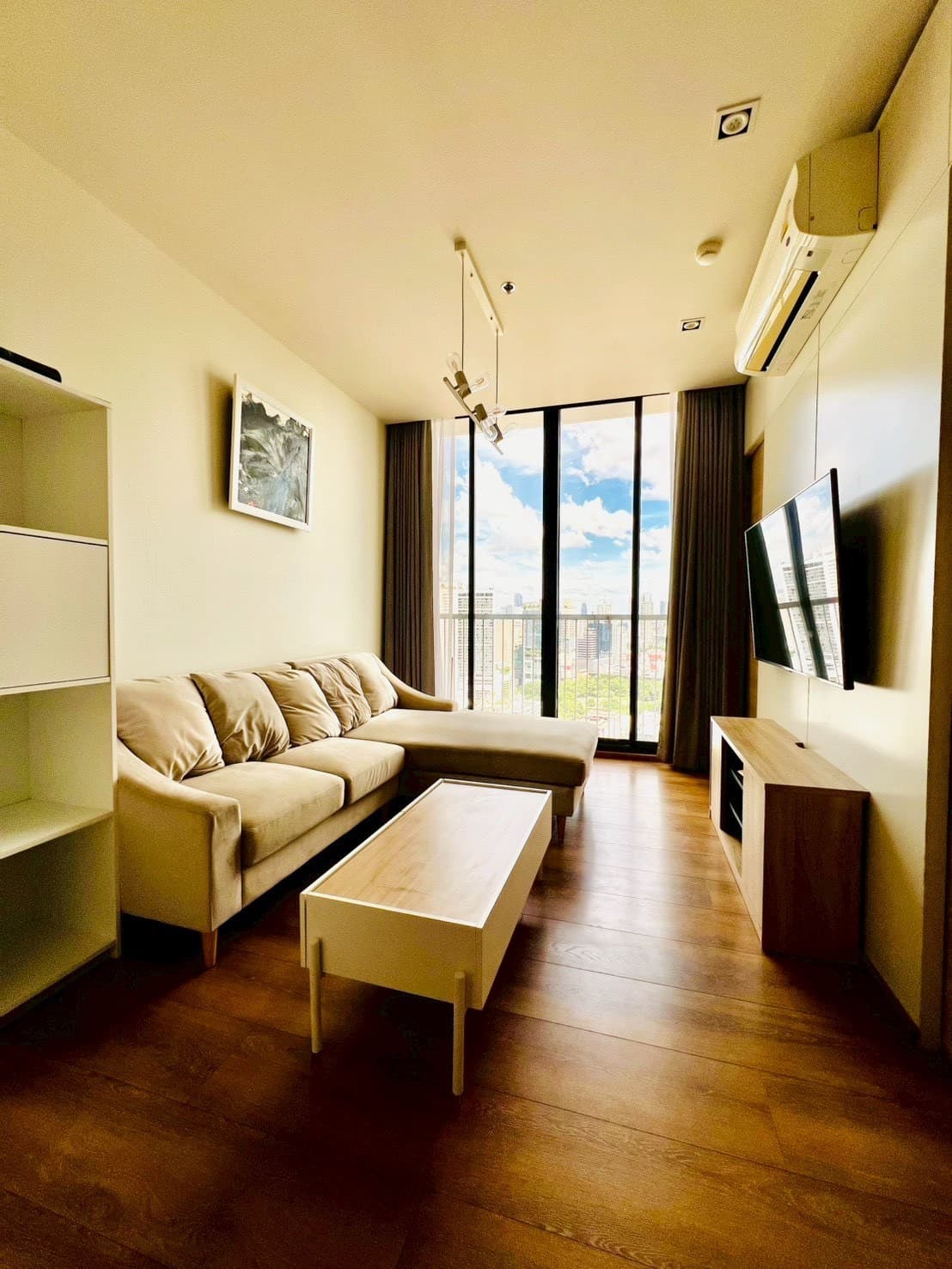 Park 24 · 2 Beds Condo, 57.5 sqm, for Rent