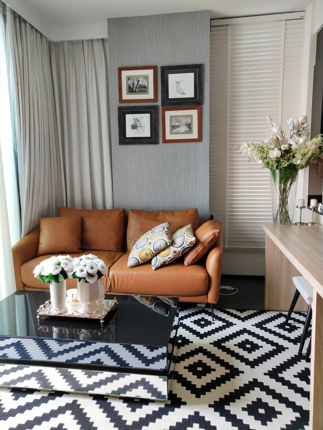 ขาย/เช่า คอนโด Edge Sukhumvit 23 · 1 ห้องนอน · 45 ตร.ม.