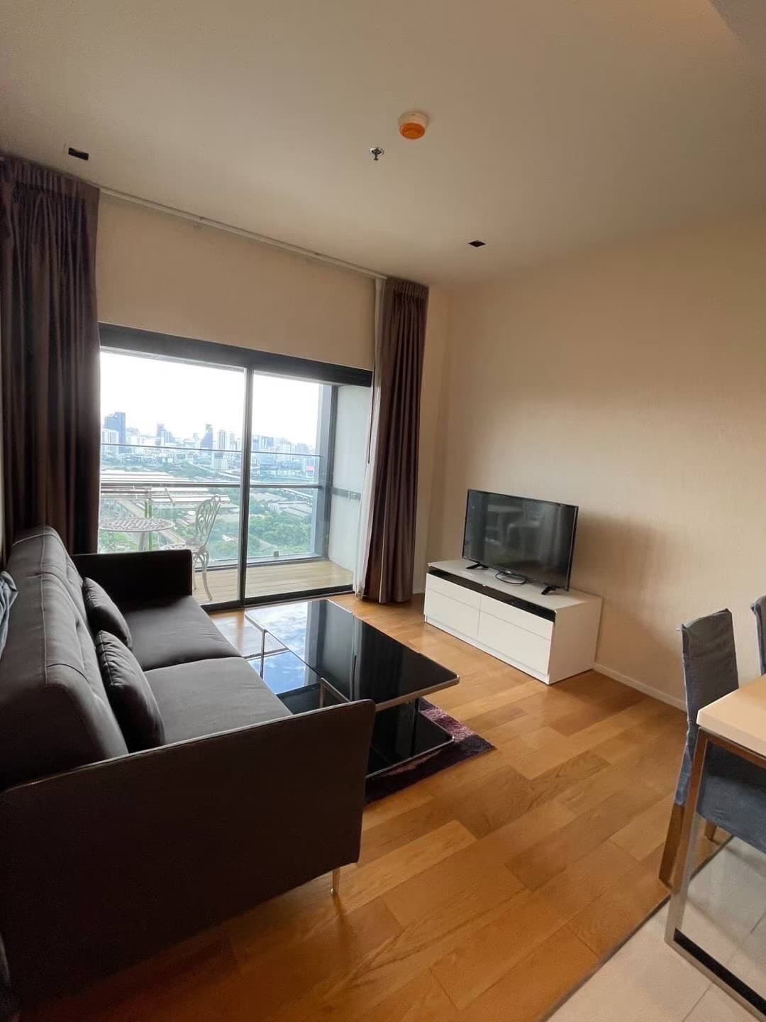 Circle Living Prototype · 1 Bed Condo, 48 sqm, for Rent