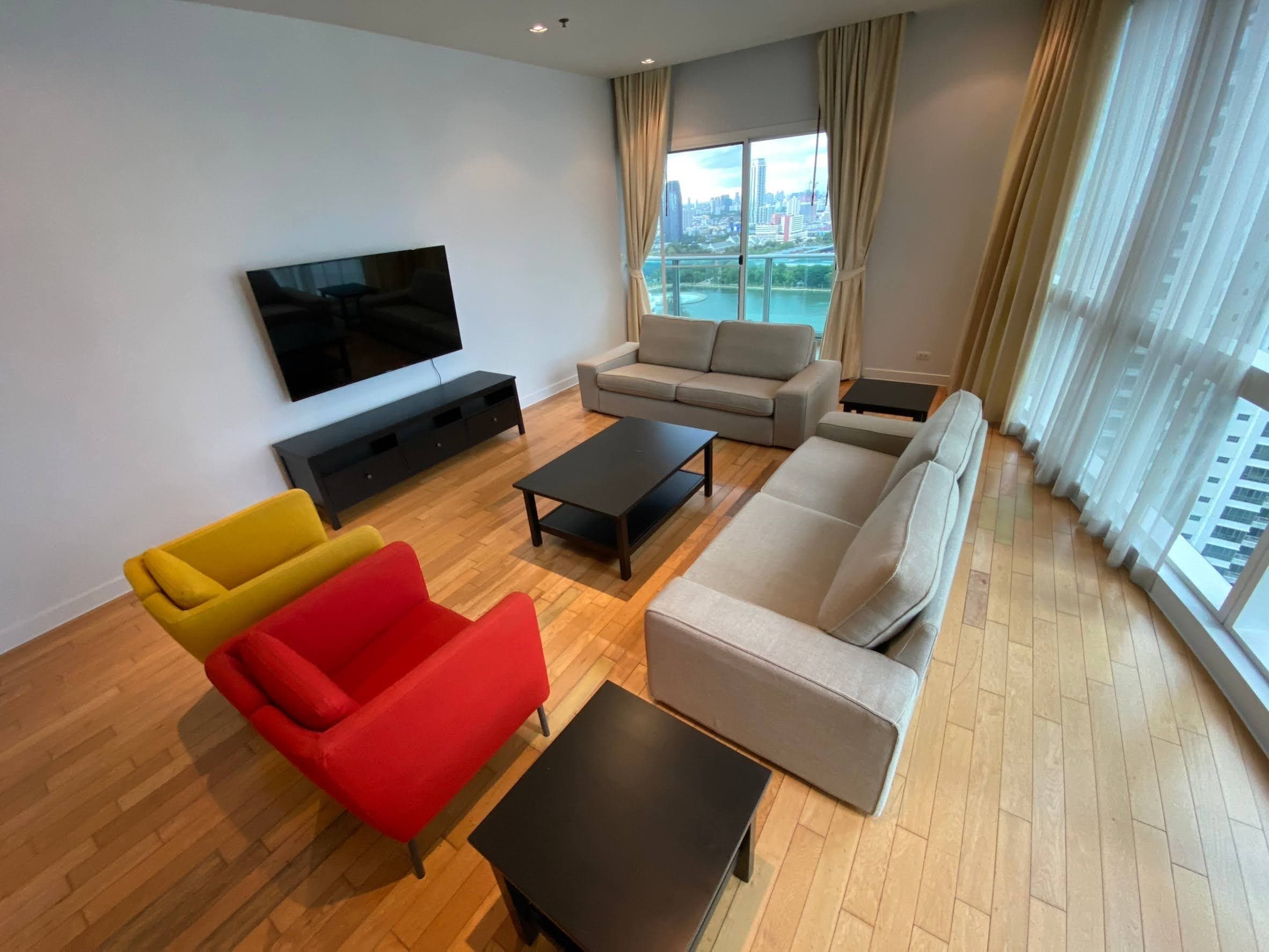 The Millennium Residence · 3 Beds Condo, 193 sqm, for Rent