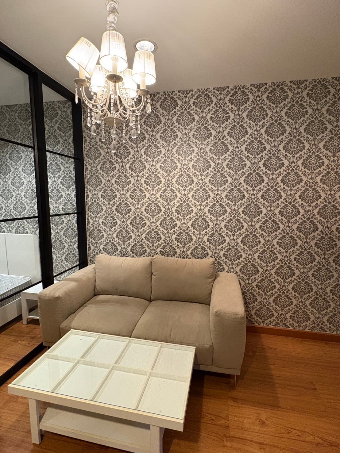 MB Grand Phaholyothin · Studio Condo, 40.2 sqm, for Rent