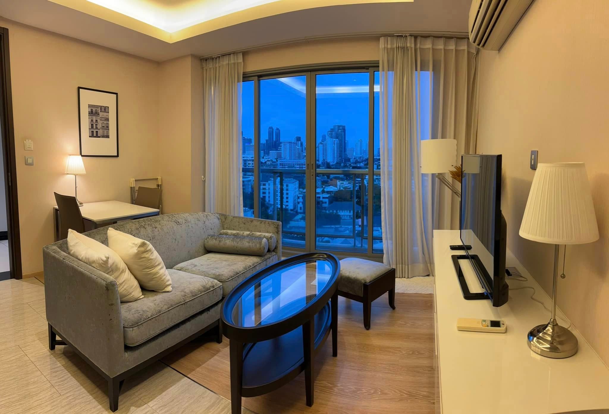 ขาย/เช่า คอนโด H Sukhumvit 43 · 1 ห้องนอน · 43 ตร.ม.