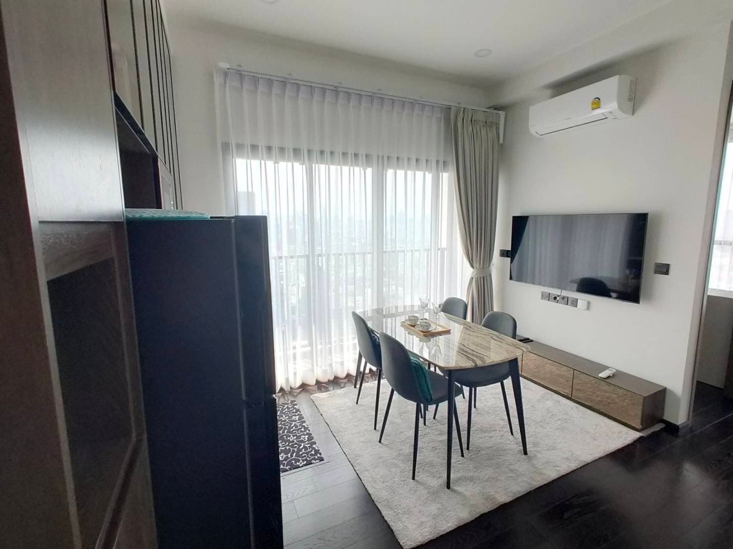 Park Origin Thonglor · 2 Beds Condo, 40 sqm, for Rent