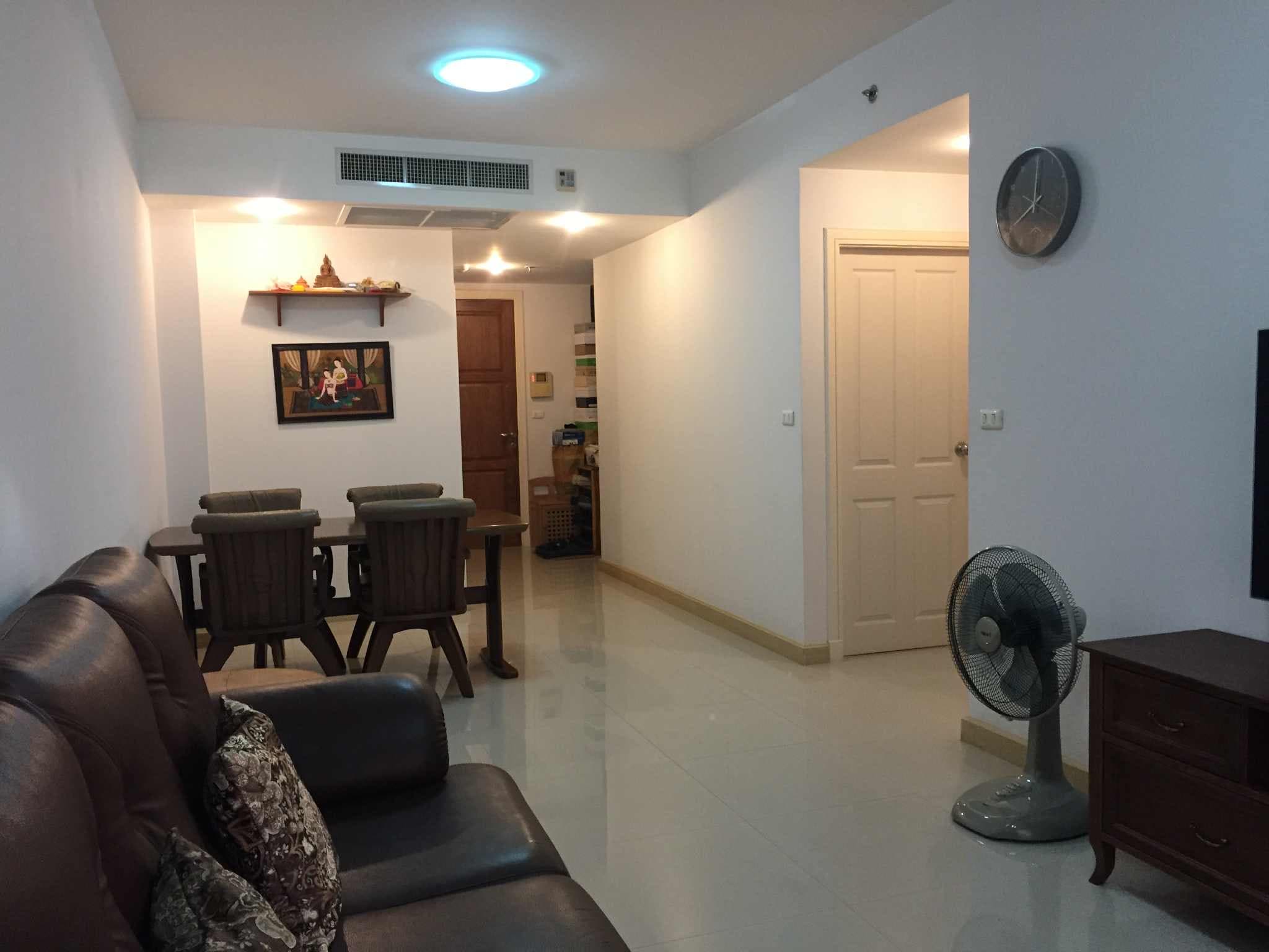 Supalai Casa Riva · 2 Beds Condo, 78 sqm, for Sale