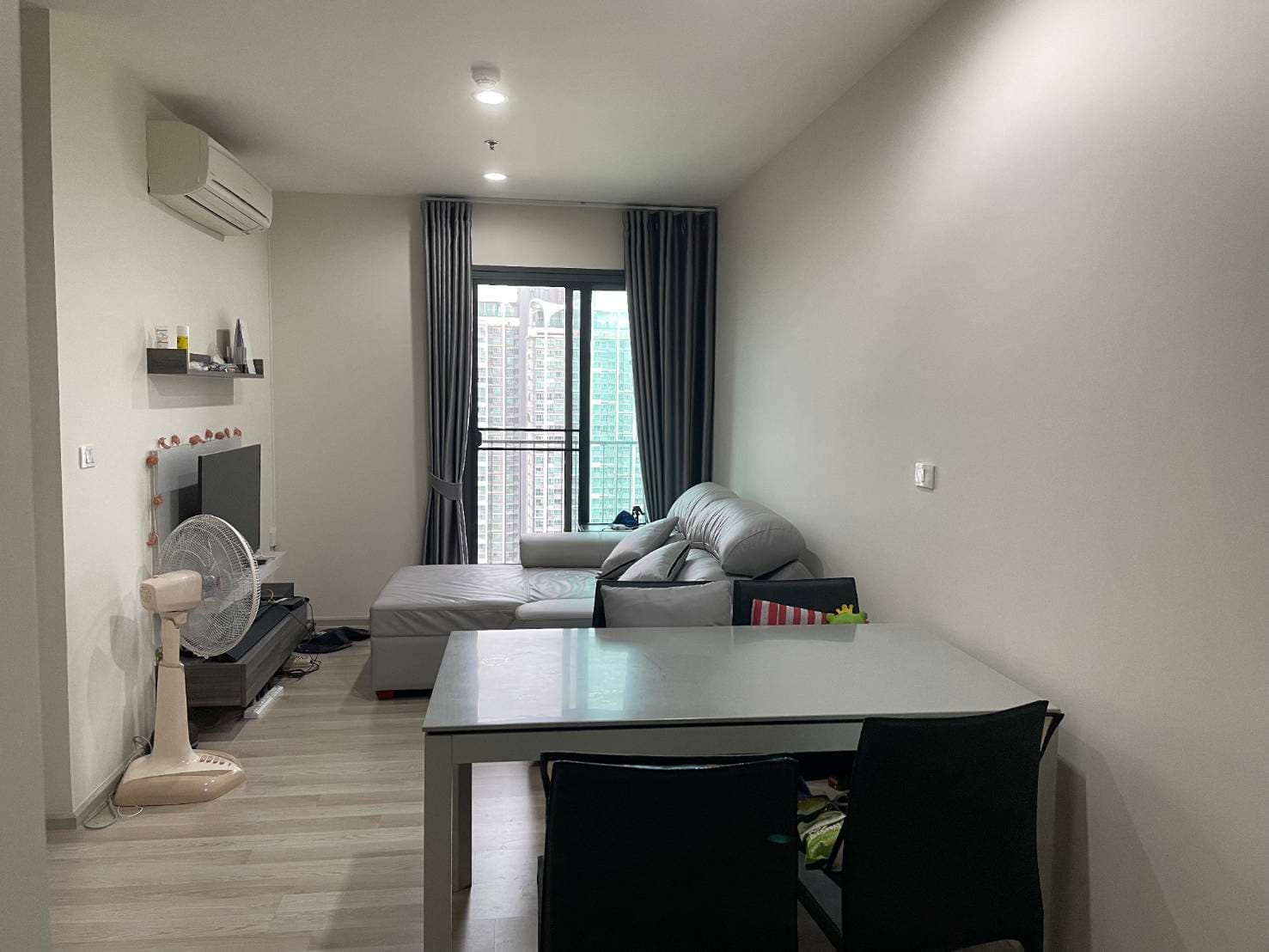 ขาย คอนโด Centric Ratchada-Huai Khwang · 2 ห้องนอน · 50.16 ตร.ม.
