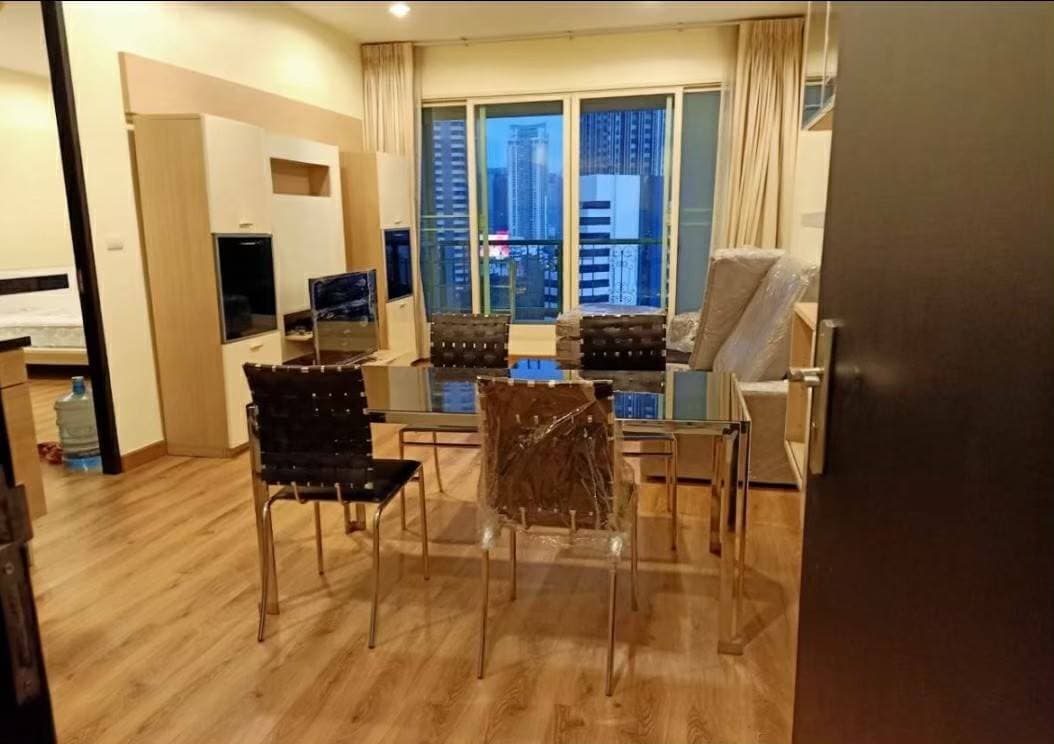 The Address Chidlom · 1 Bed Condo, 62 sqm, for Rent