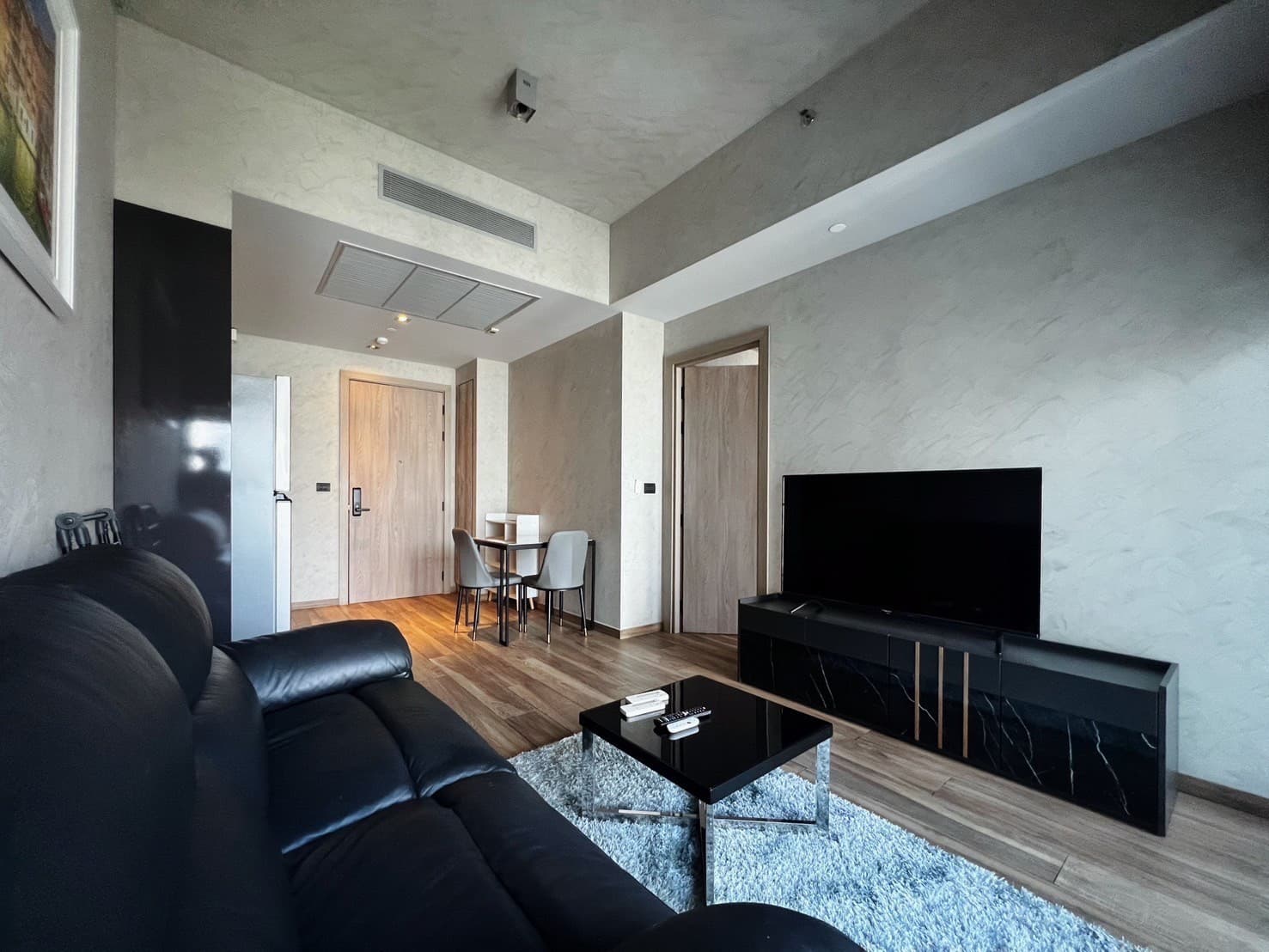 ขาย คอนโด The Lofts Asoke · 1 ห้องนอน · 49.17 ตร.ม.