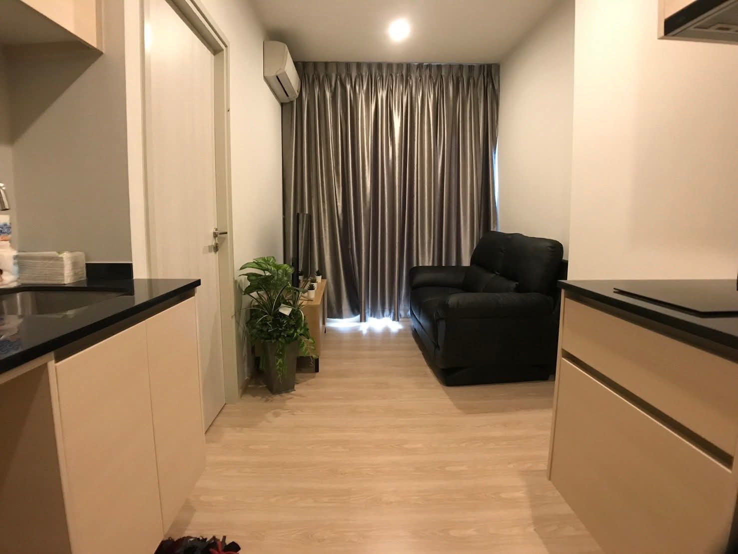 Noble Revolve Ratchada · 1 Bed Condo, 26 sqm, for Rent