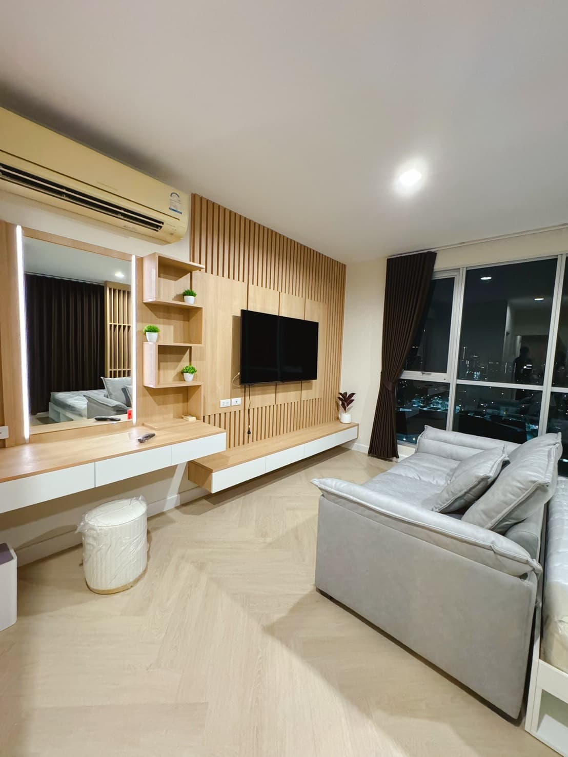ขาย/เช่า คอนโด Life@Ladprao 18 · 2 ห้องนอน · 70 ตร.ม.