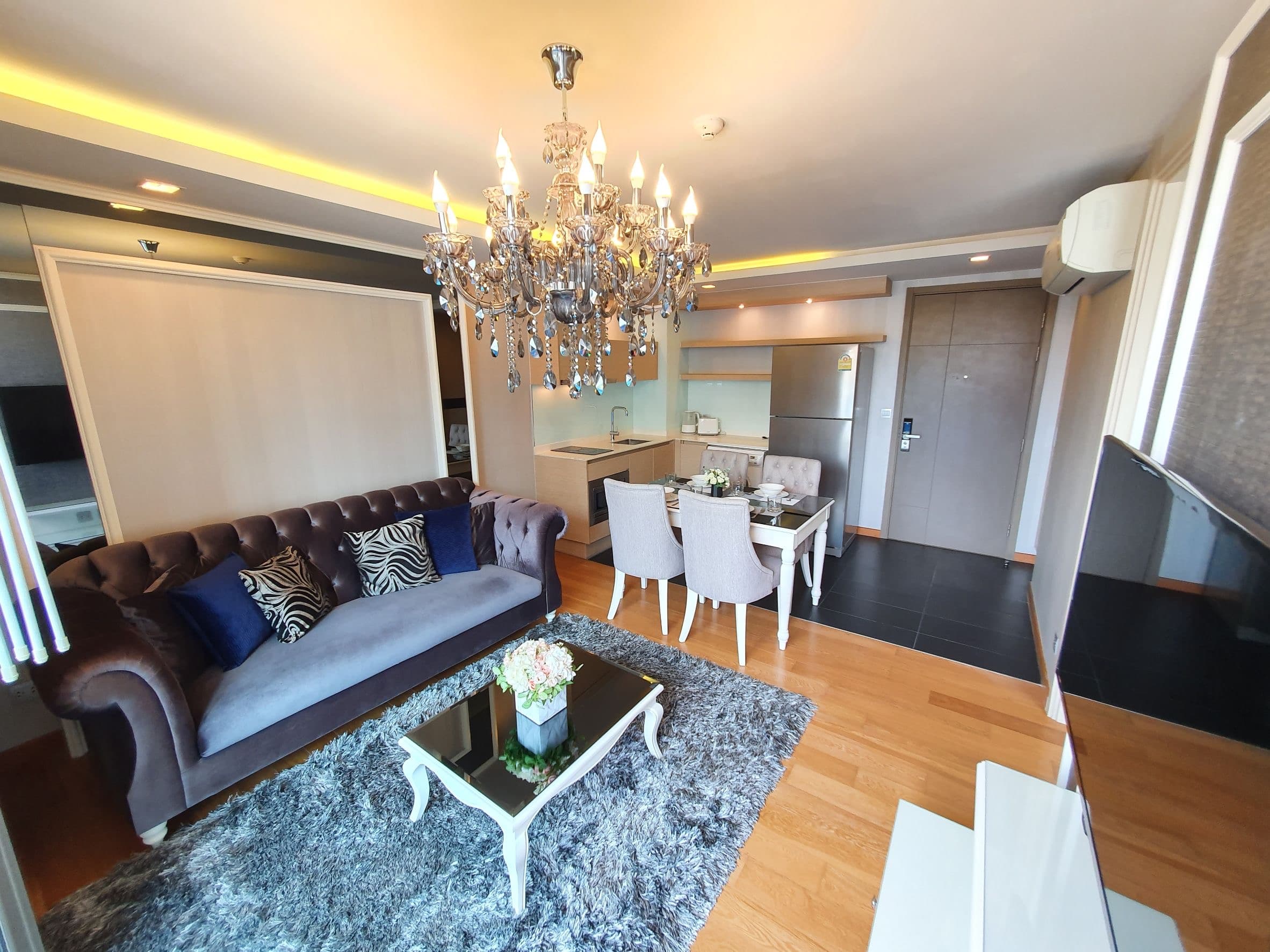 Via Botani · 1 Bed Condo, 46 sqm, for Rent