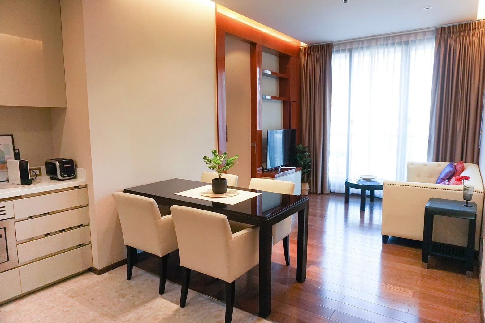 The Address Sukhumvit 28 · 2 Beds Condo, 66.44 sqm, for Rent