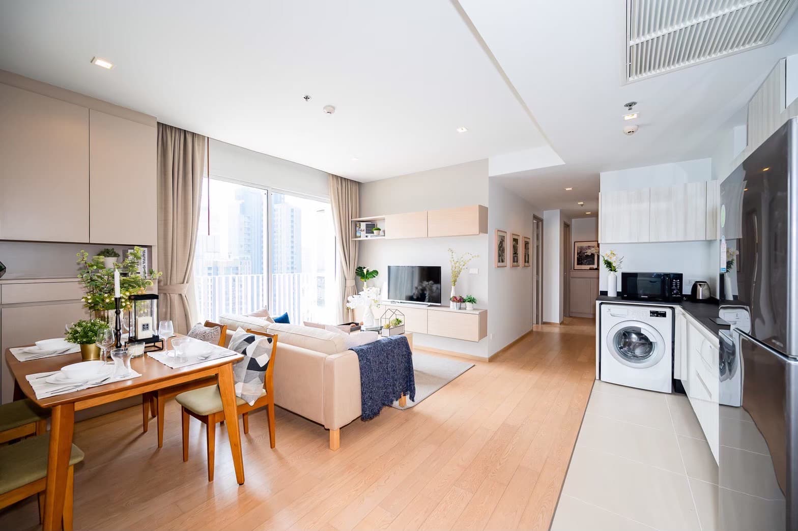 HQ By Sansiri · 2 Beds Condo, 75 sqm, for Sale or Rent