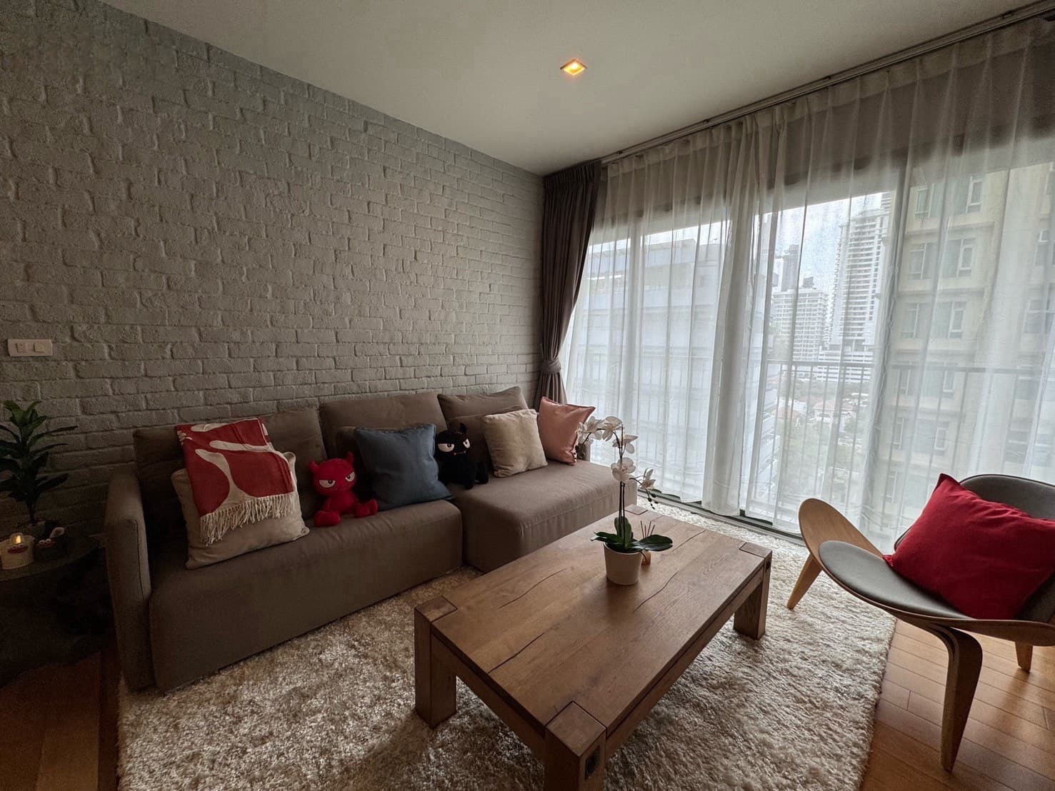 Noble Solo · 1 Bed Condo, 53 sqm, for Sale or Rent