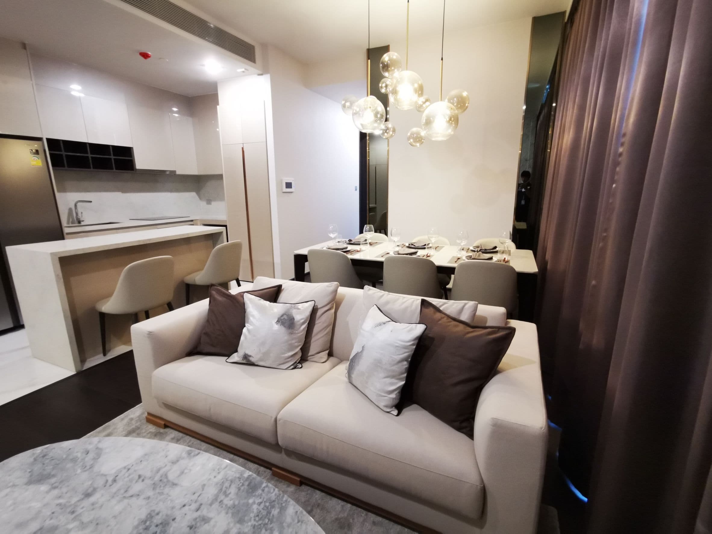 LAVIQ Sukhumvit 57 · 2 Beds Condo, 86.5 sqm, for Rent