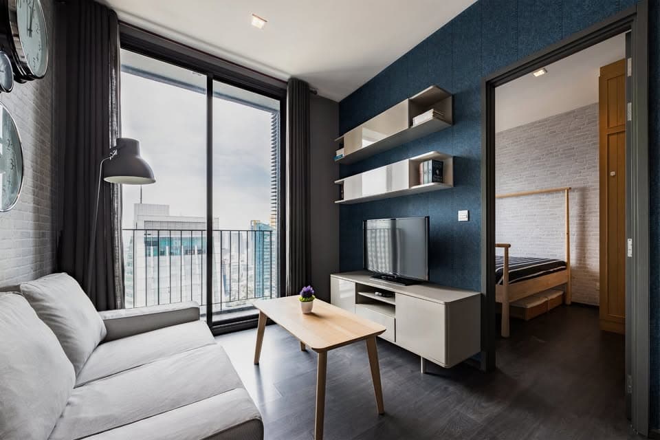 ขาย/เช่า คอนโด Edge Sukhumvit 23 · 1 ห้องนอน · 33 ตร.ม.