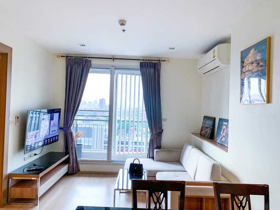 ให้เช่า คอนโด RHYTHM Ratchada-Huaikhwang · 1 ห้องนอน · 45 ตร.ม.
