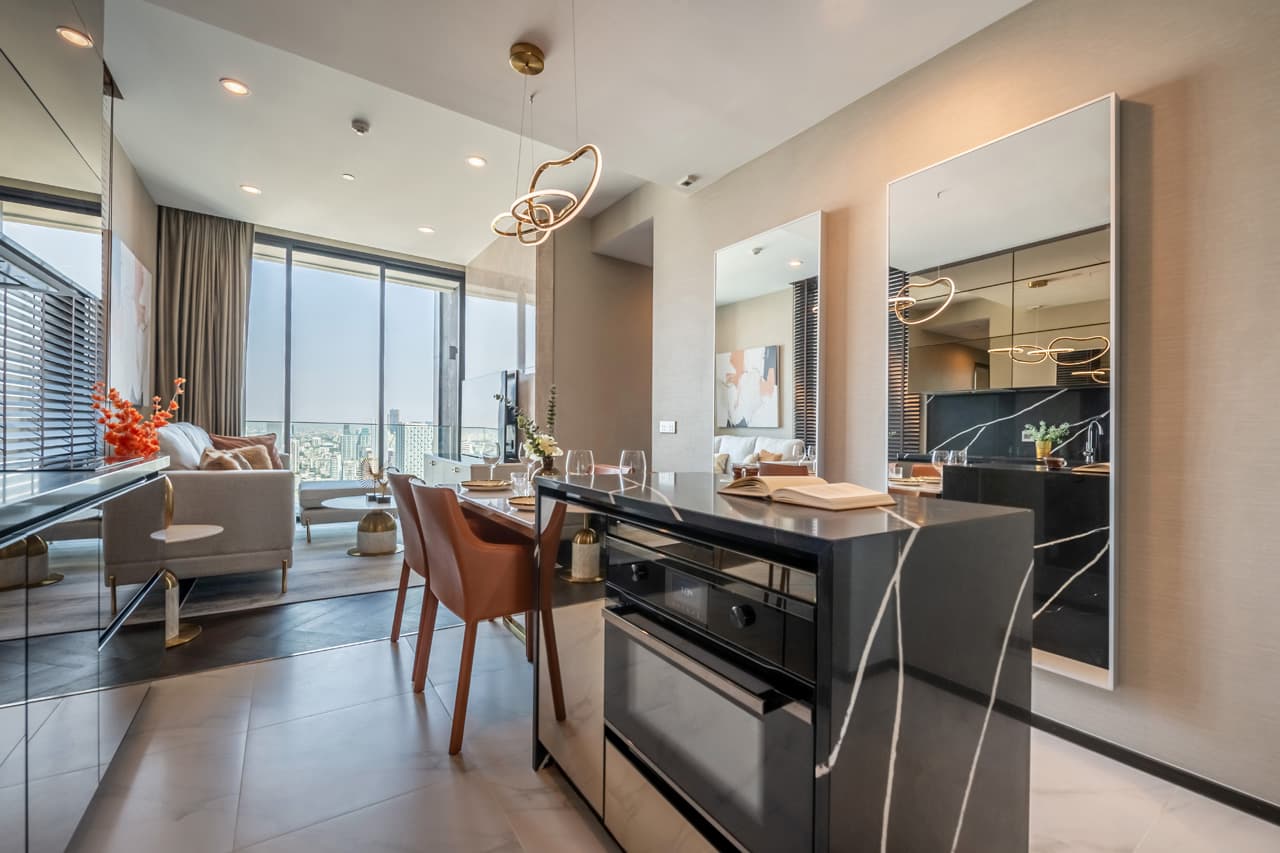 The Esse Sukhumvit 36 · 2 Beds Condo, 72.36 sqm, for Sale or Rent