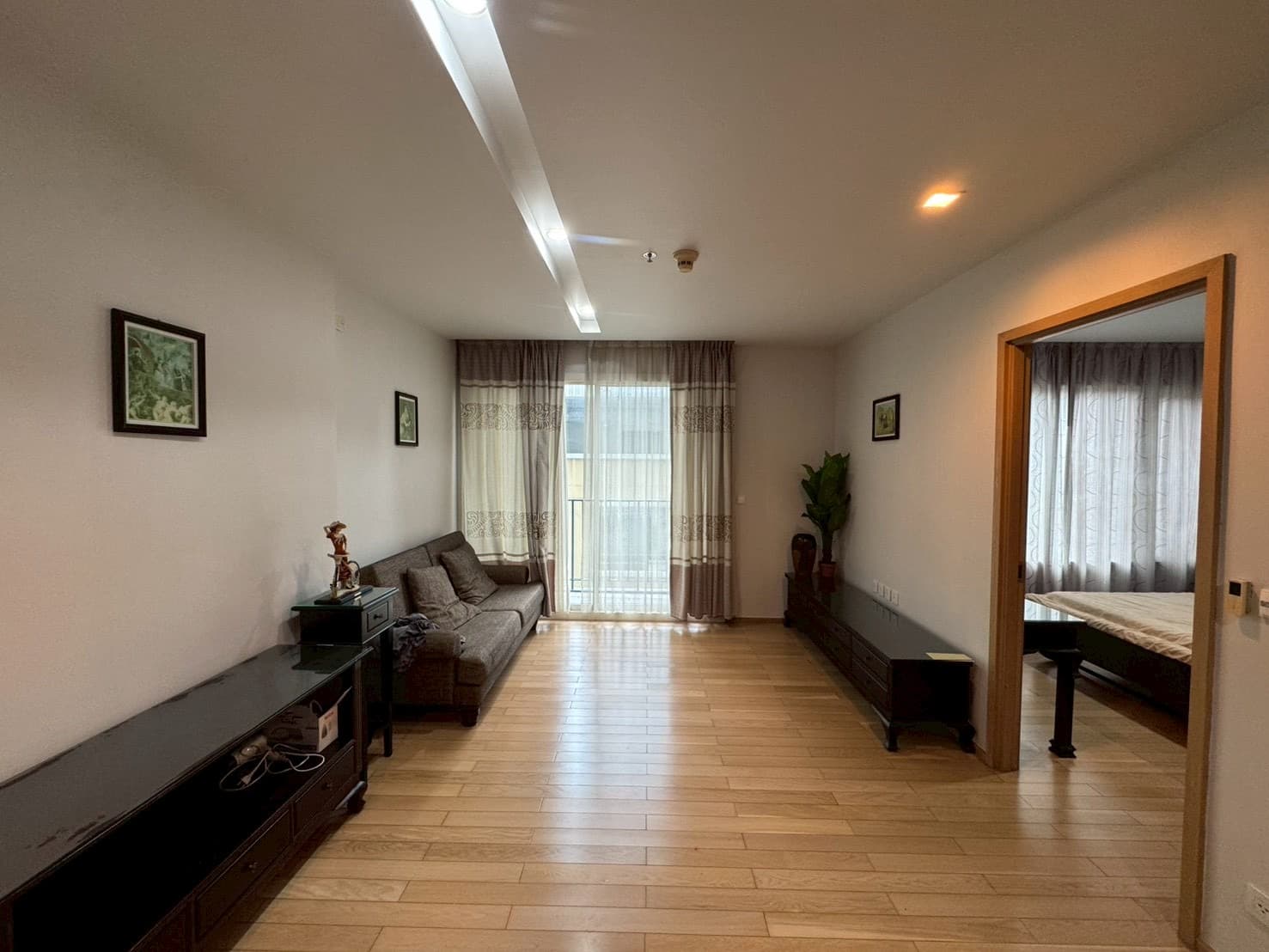 ขาย/เช่า คอนโด Siri At Sukhumvit · 1 ห้องนอน · 52 ตร.ม.
