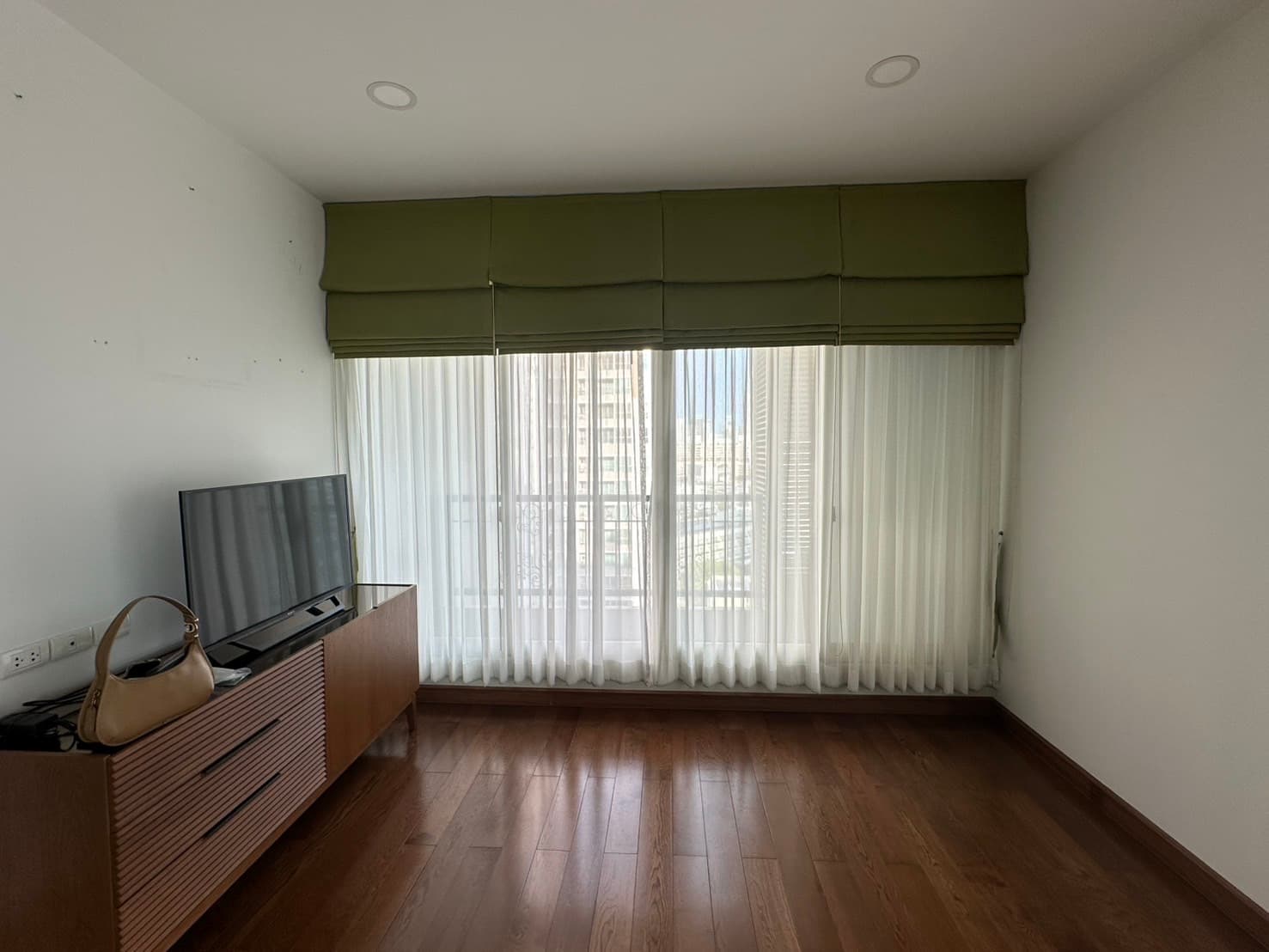 The Address Chidlom · 1 Bed Condo, 54.5 sqm, for Rent
