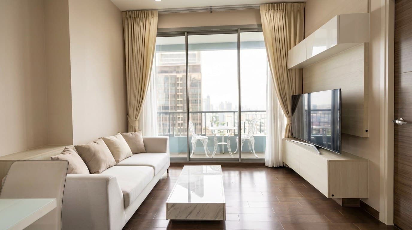 Q Asoke · 2 Beds Condo, 60 sqm, for Rent