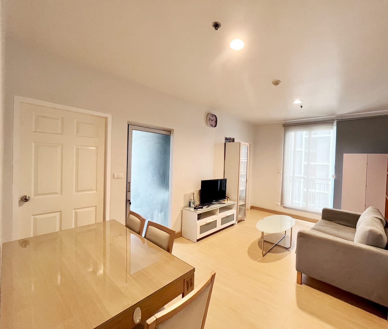Life@Ratchada - Huaikhwang · 2 Beds Condo, 55 sqm, for Rent