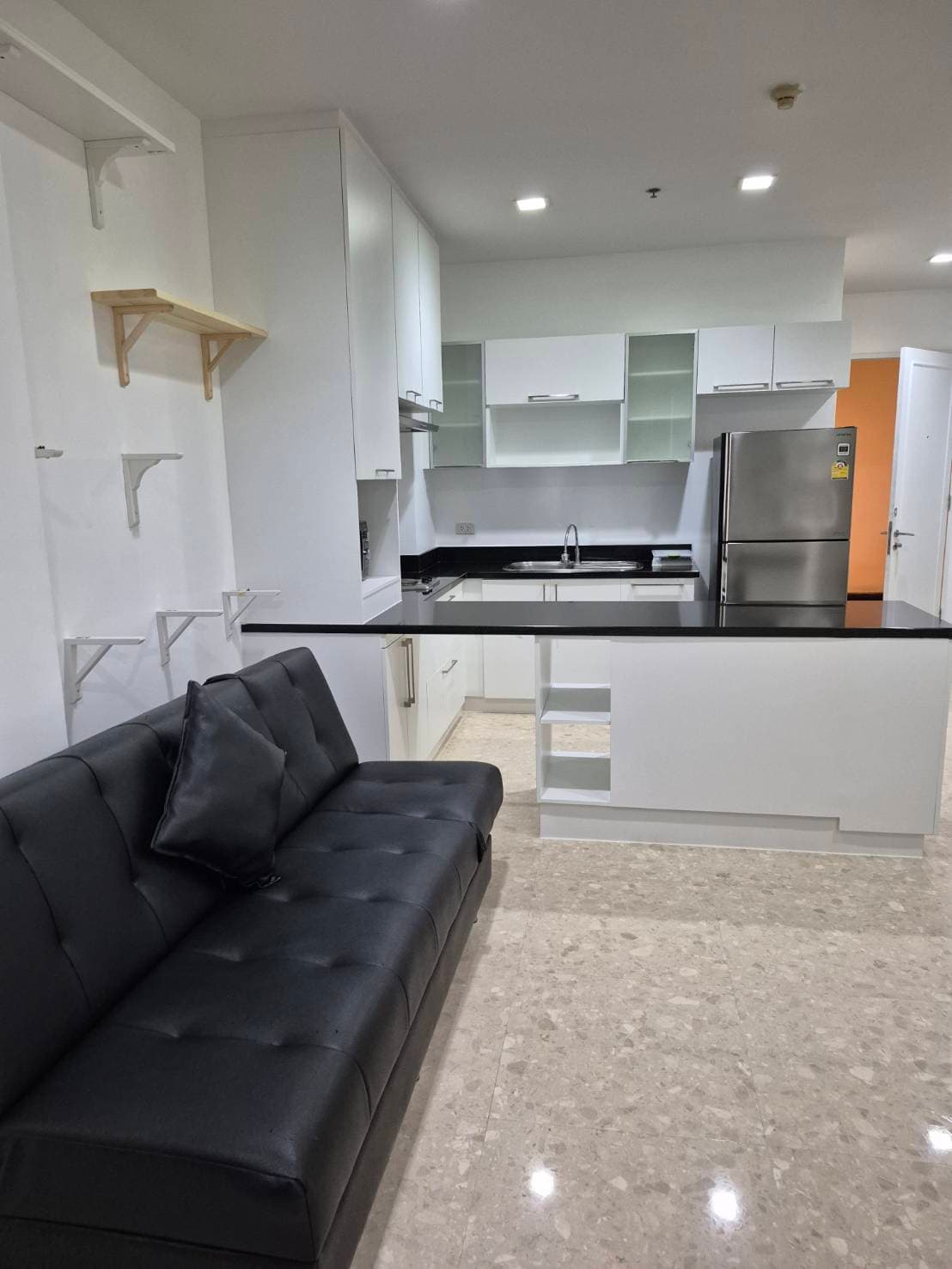ขาย คอนโด Nusasiri Grand Condo · 2 ห้องนอน · 80 ตร.ม.