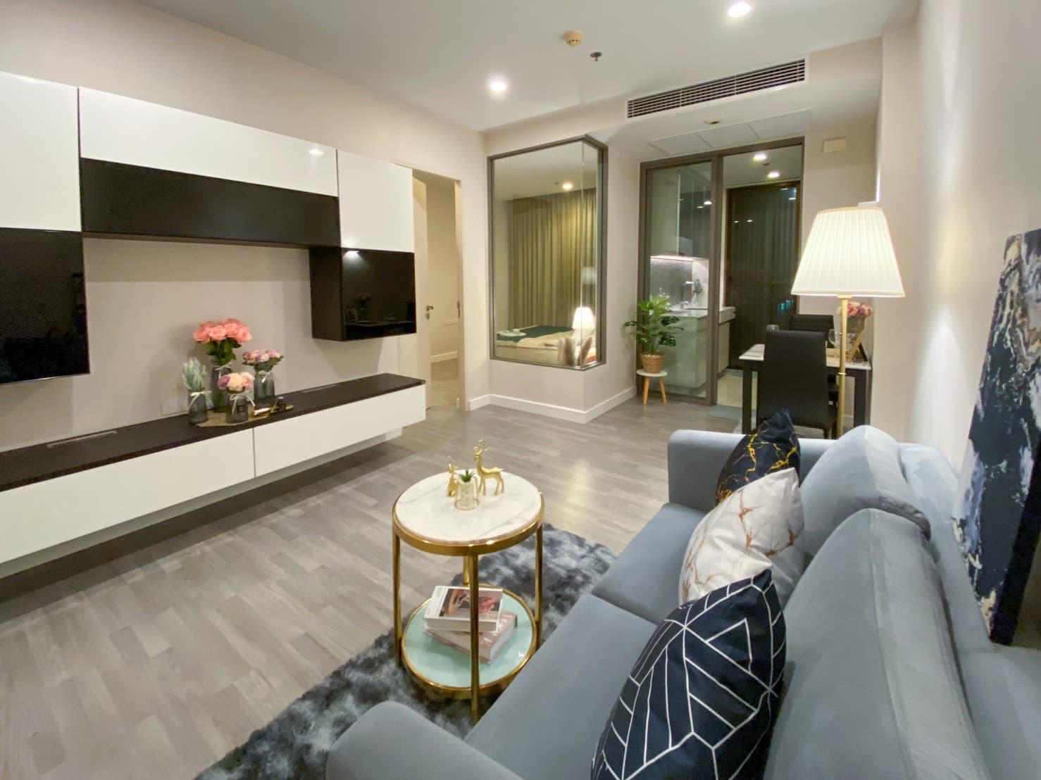 ขาย คอนโด The Room BTS Wongwianyai · 1 ห้องนอน · 43.65 ตร.ม.