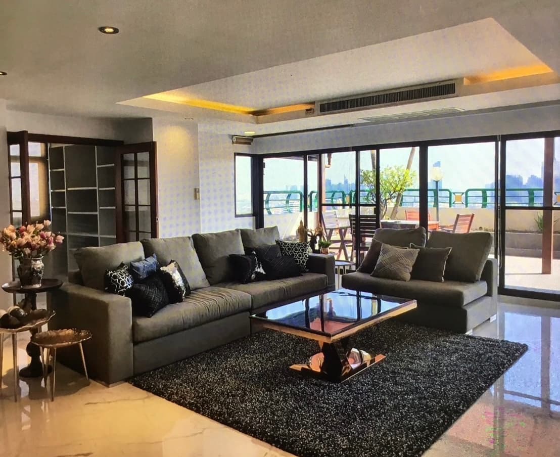 Casa Viva · 3 Beds Condo, 300 sqm, for Rent