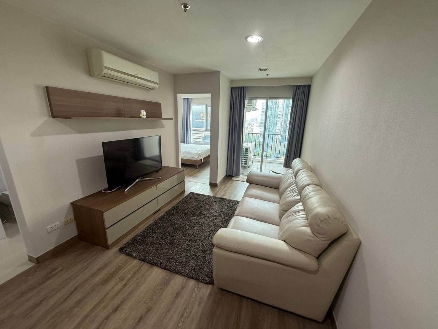 Belle Grand Rama 9 · 1 Bed Condo, 42 sqm, for Rent