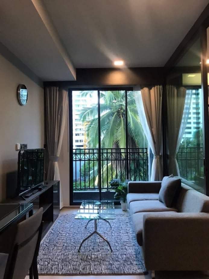 VENIO Condo Sukhumvit 10 · 1 Bed Condo, 34 sqm, for Sale or Rent