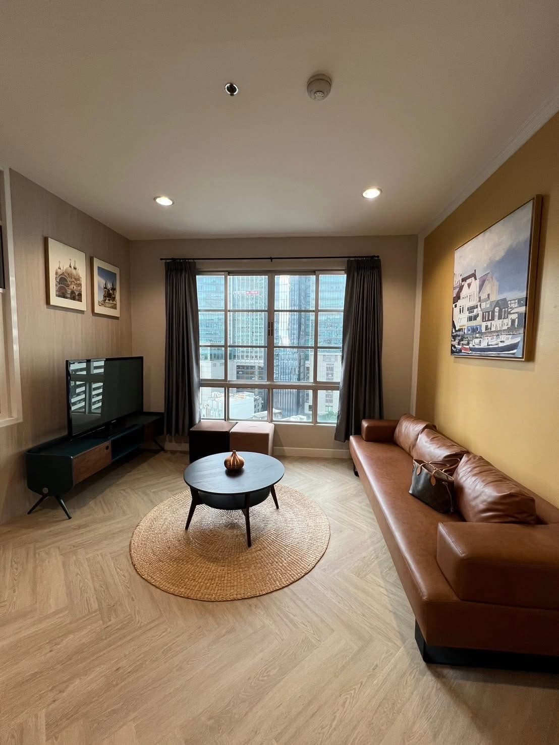 Citi Smart Sukhumvit 18 · 2 Beds Condo, 87 sqm, for Rent