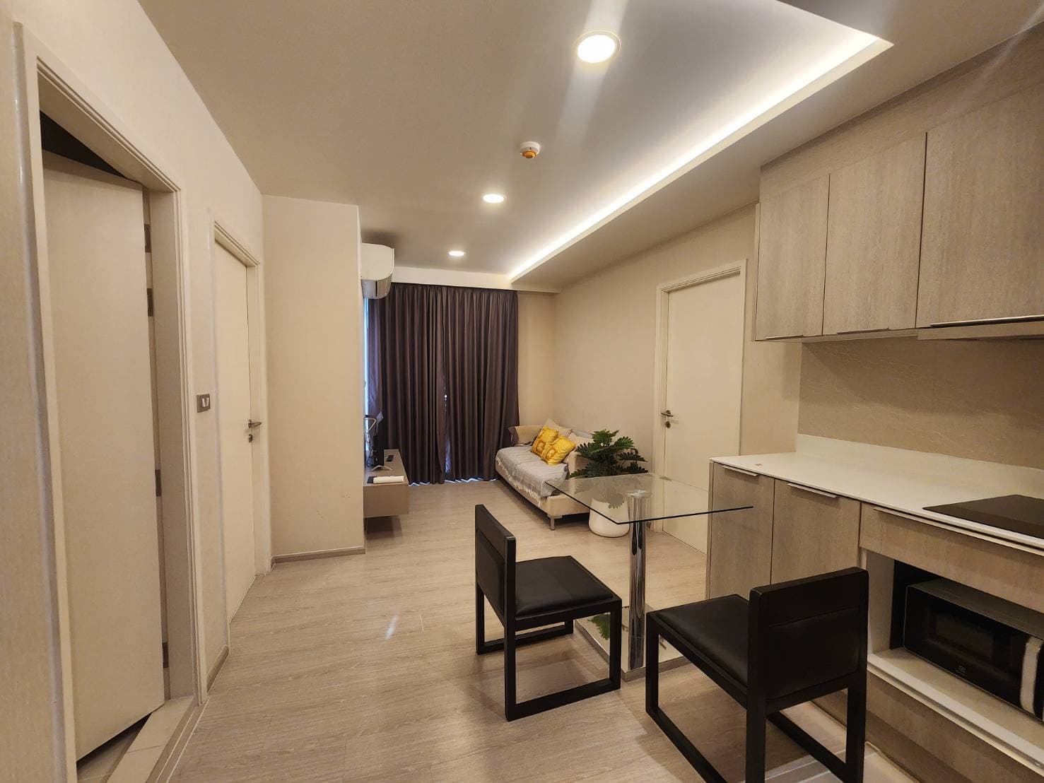 Vtara Sukhumvit 36 · 2 Beds Condo, 58 sqm, for Rent