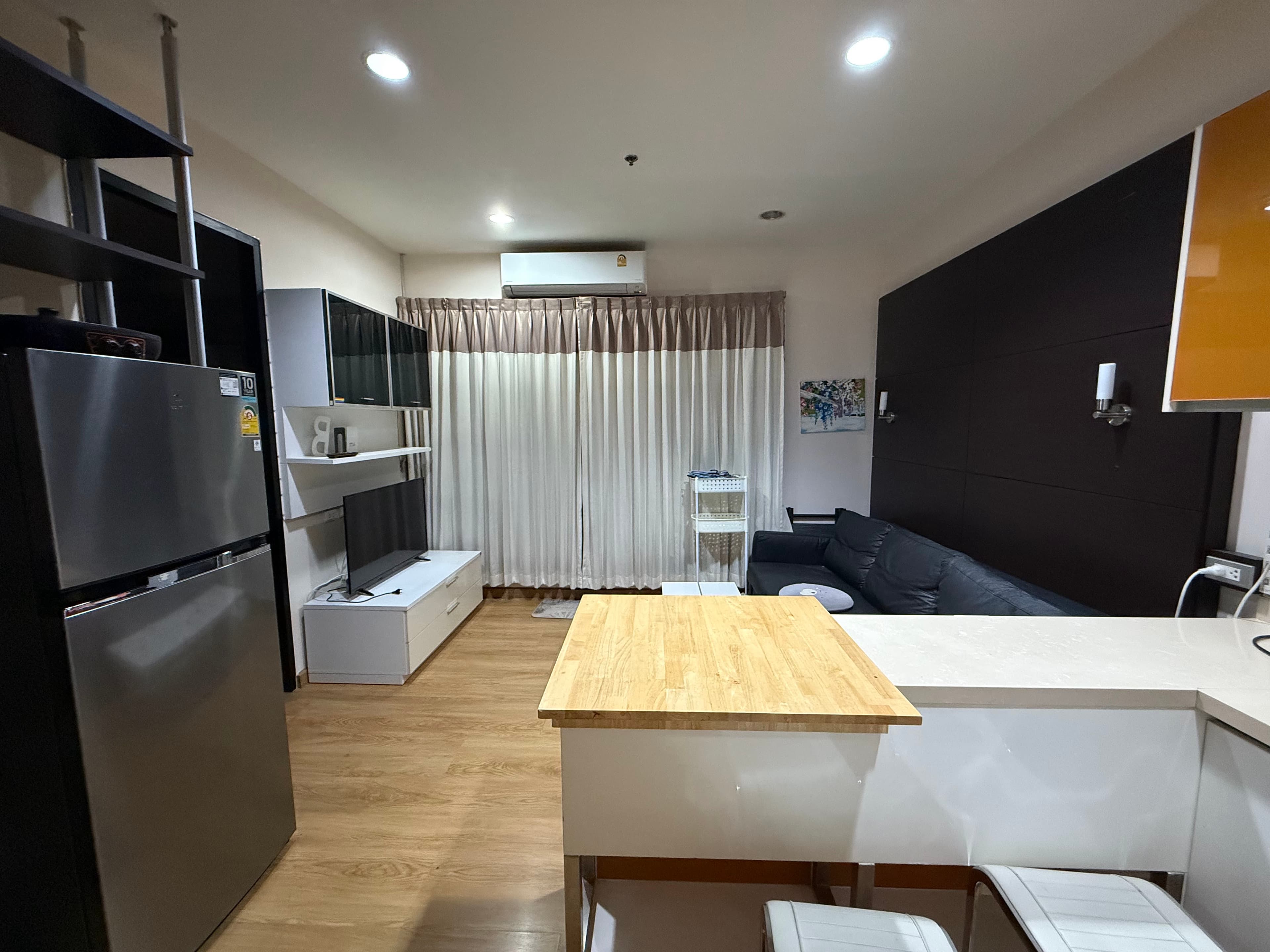 ขาย/เช่า คอนโด Baan Klang Krung Siam Pathumwan · 2 ห้องนอน · 67 ตร.ม.