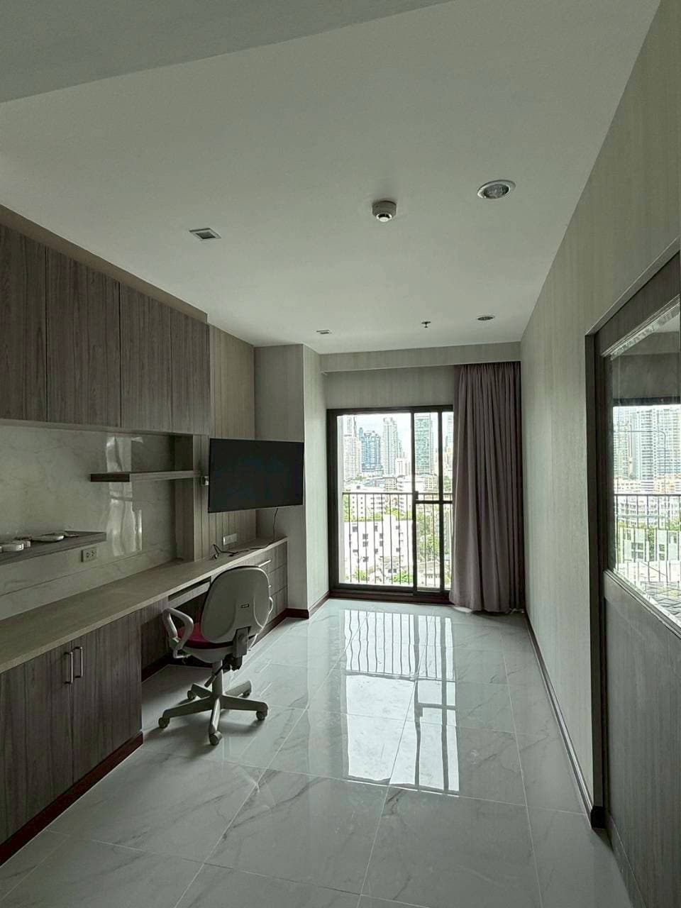 Noble Remix · Studio Condo, 41 sqm, for Rent