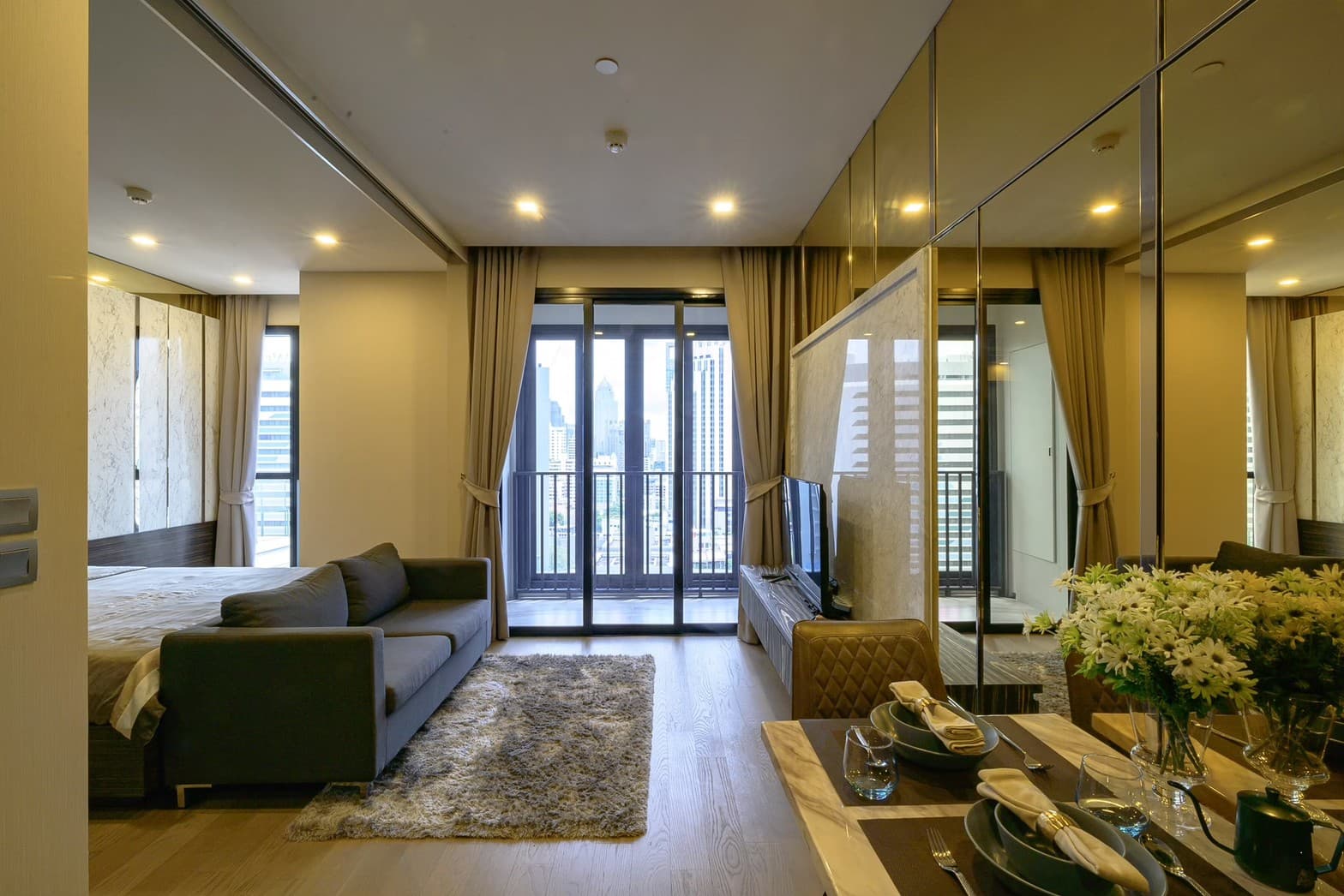 Ashton Asoke · 1 Bed Condo, 35 sqm, for Sale or Rent