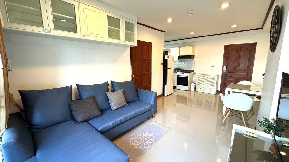 Saranjai Mansion · 1 Bed Condo, 61.95 sqm, for Sale or Rent